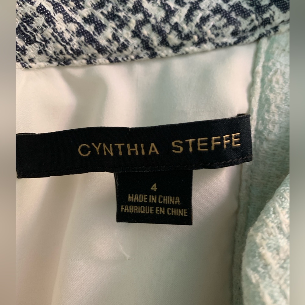 Cynthia Steffe Bailey Split Neck Blue Ombre Shift Dress Size 4 - Picture 4 of 7